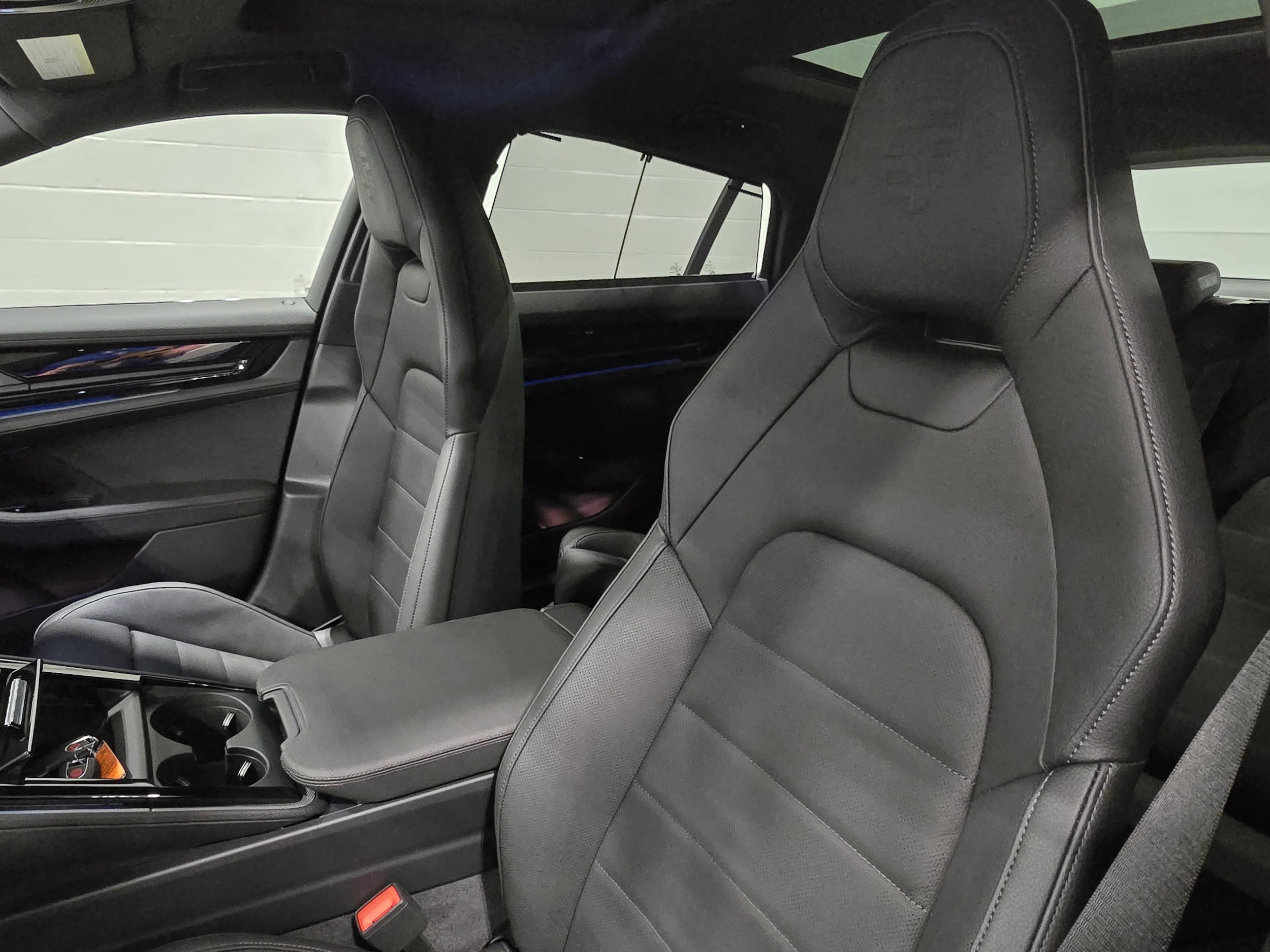 Porsche Panamera 4