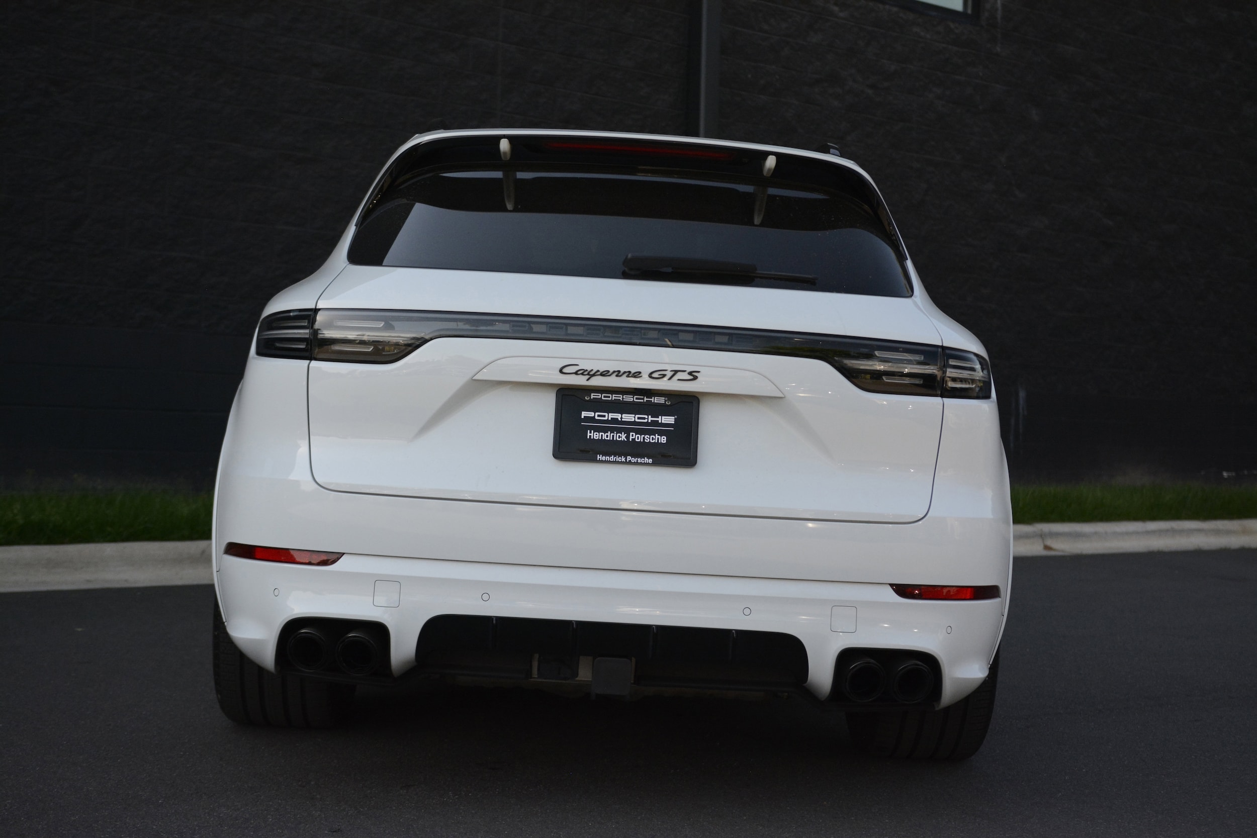 2022 Porsche Cayenne GTS photo 5