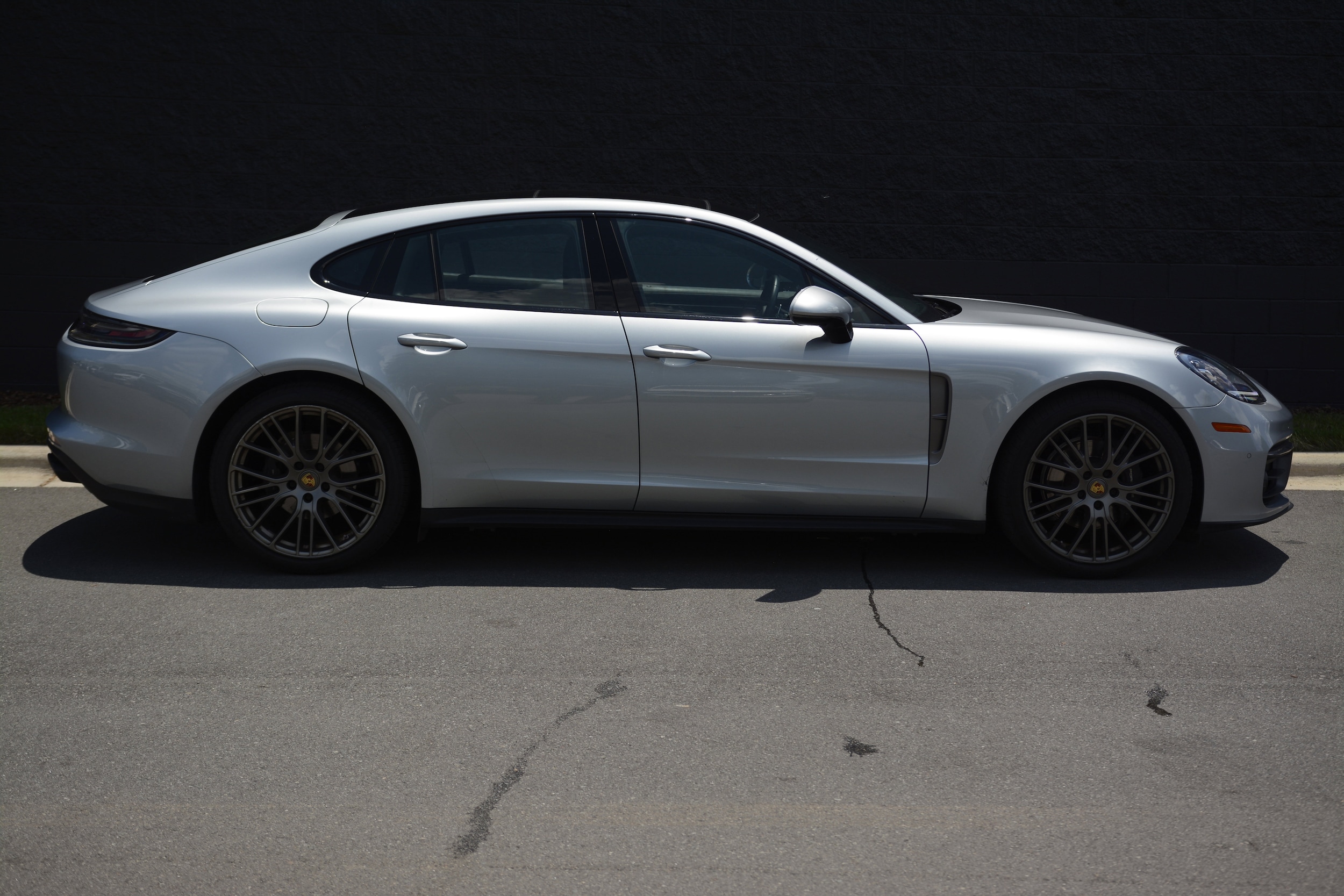 Porsche Panamera Platinum Edition