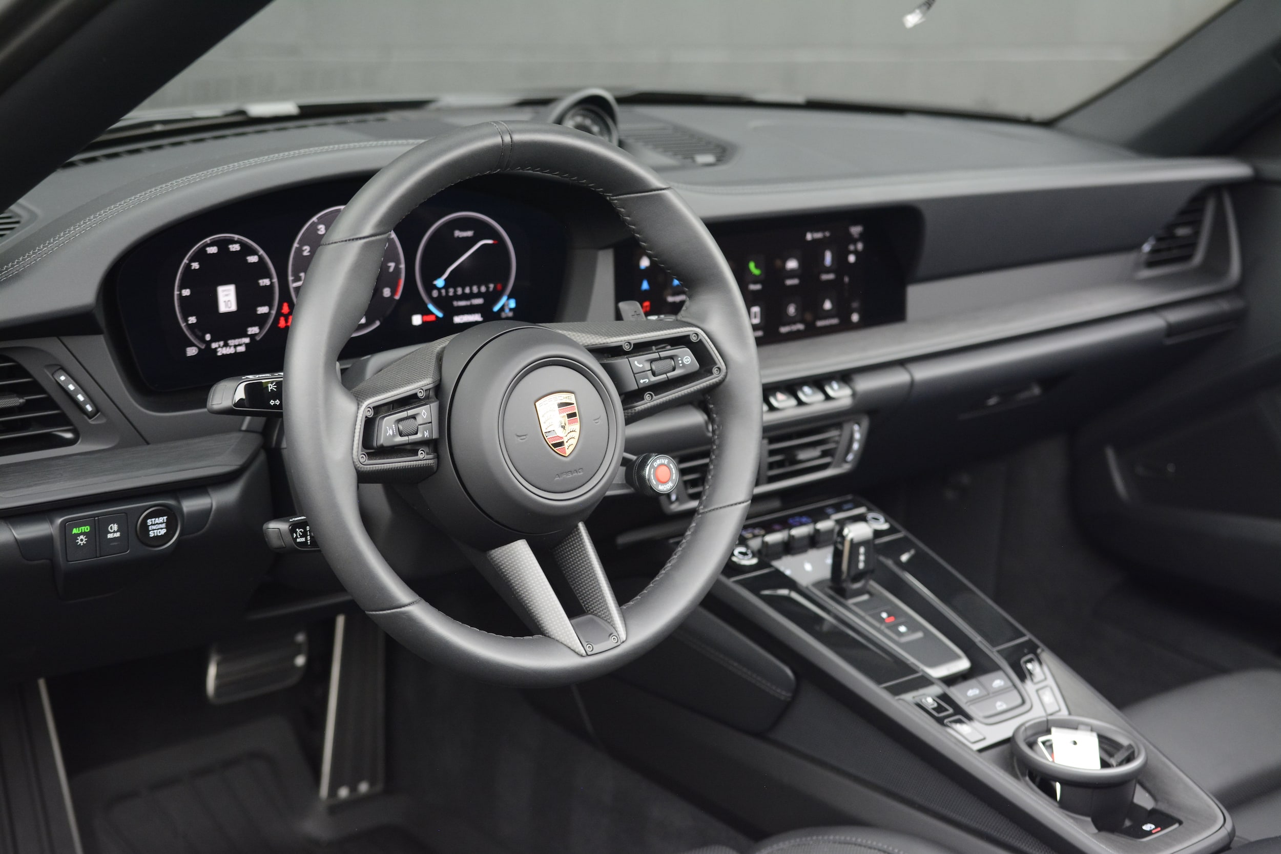 Porsche 911 Carrera 4 GTS