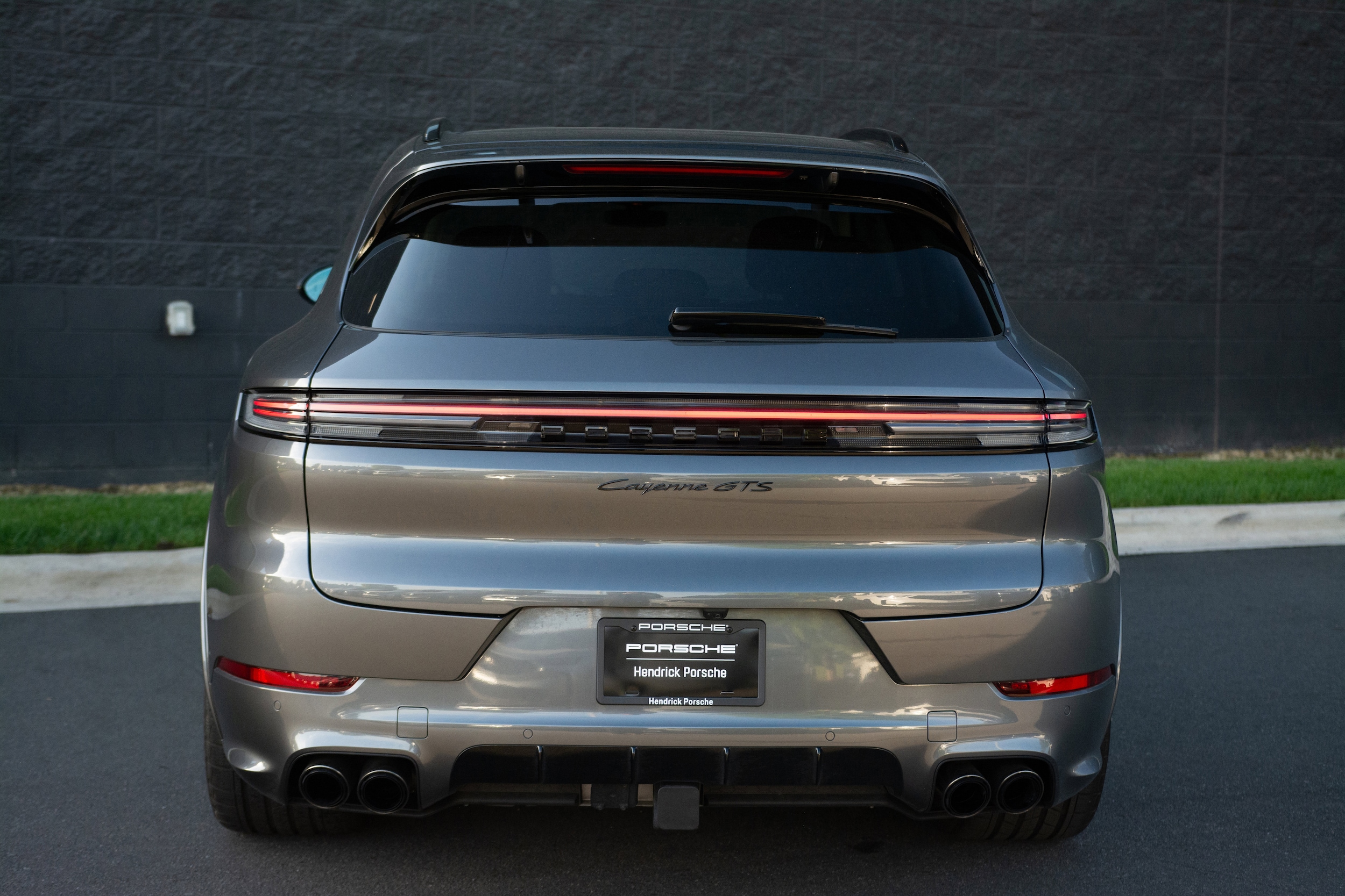 2025 Porsche Cayenne GTS photo 5