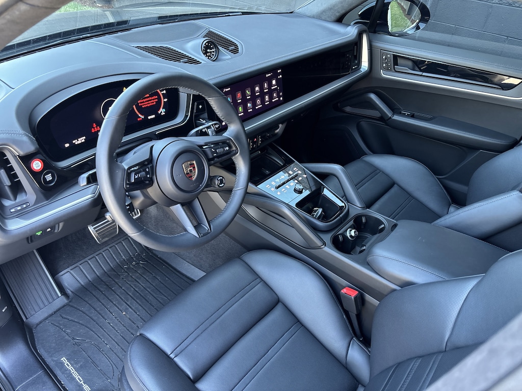 Certified 2024 Porsche Cayenne E-Hybrid Turbo SUV