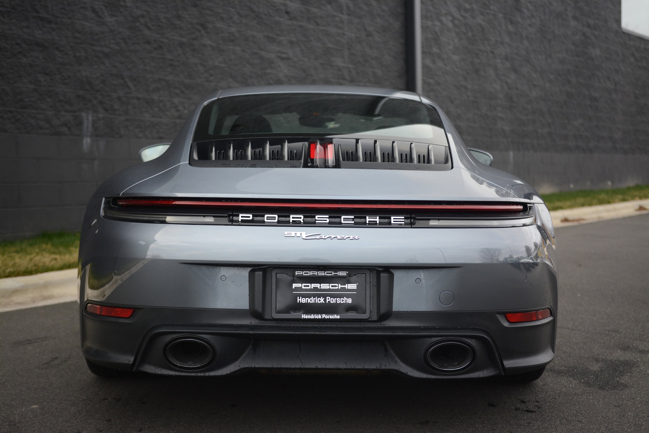 2025 Porsche 911 Carrera photo 5