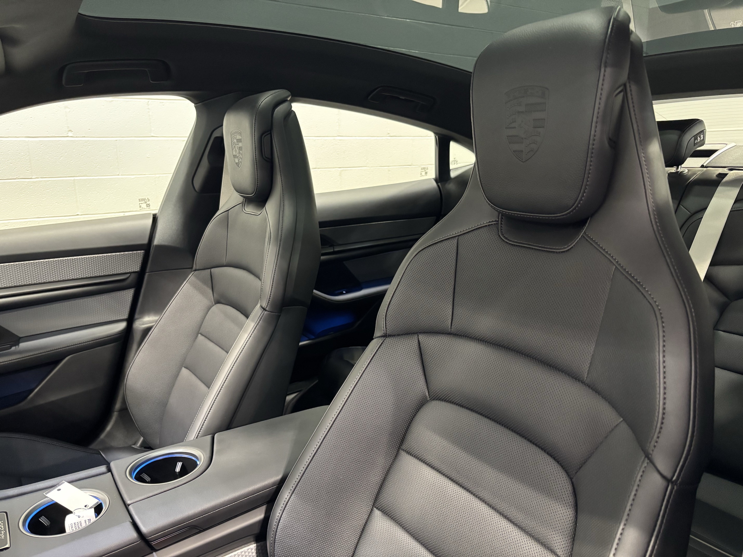 Porsche Taycan 4