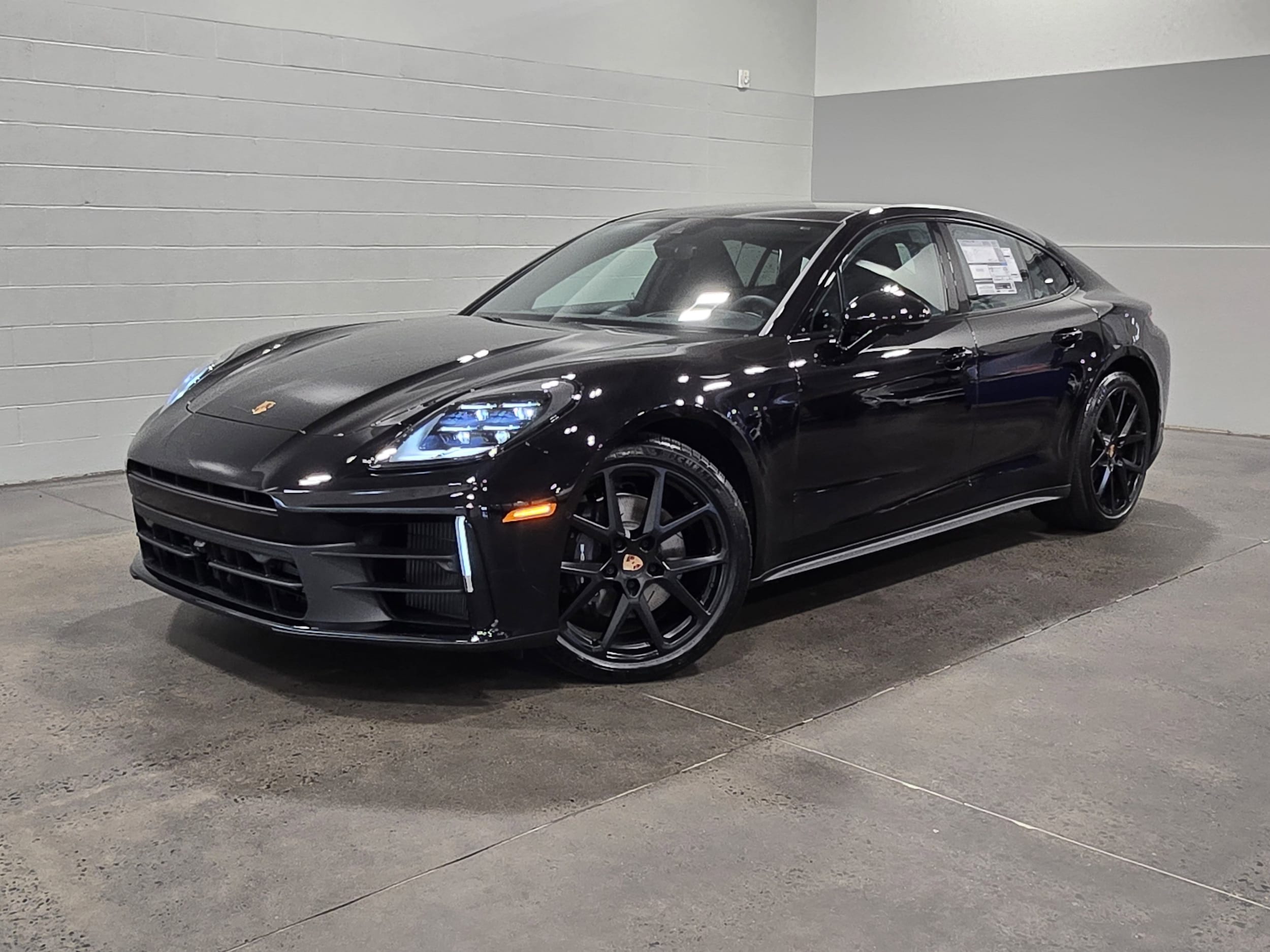 Porsche Panamera 4