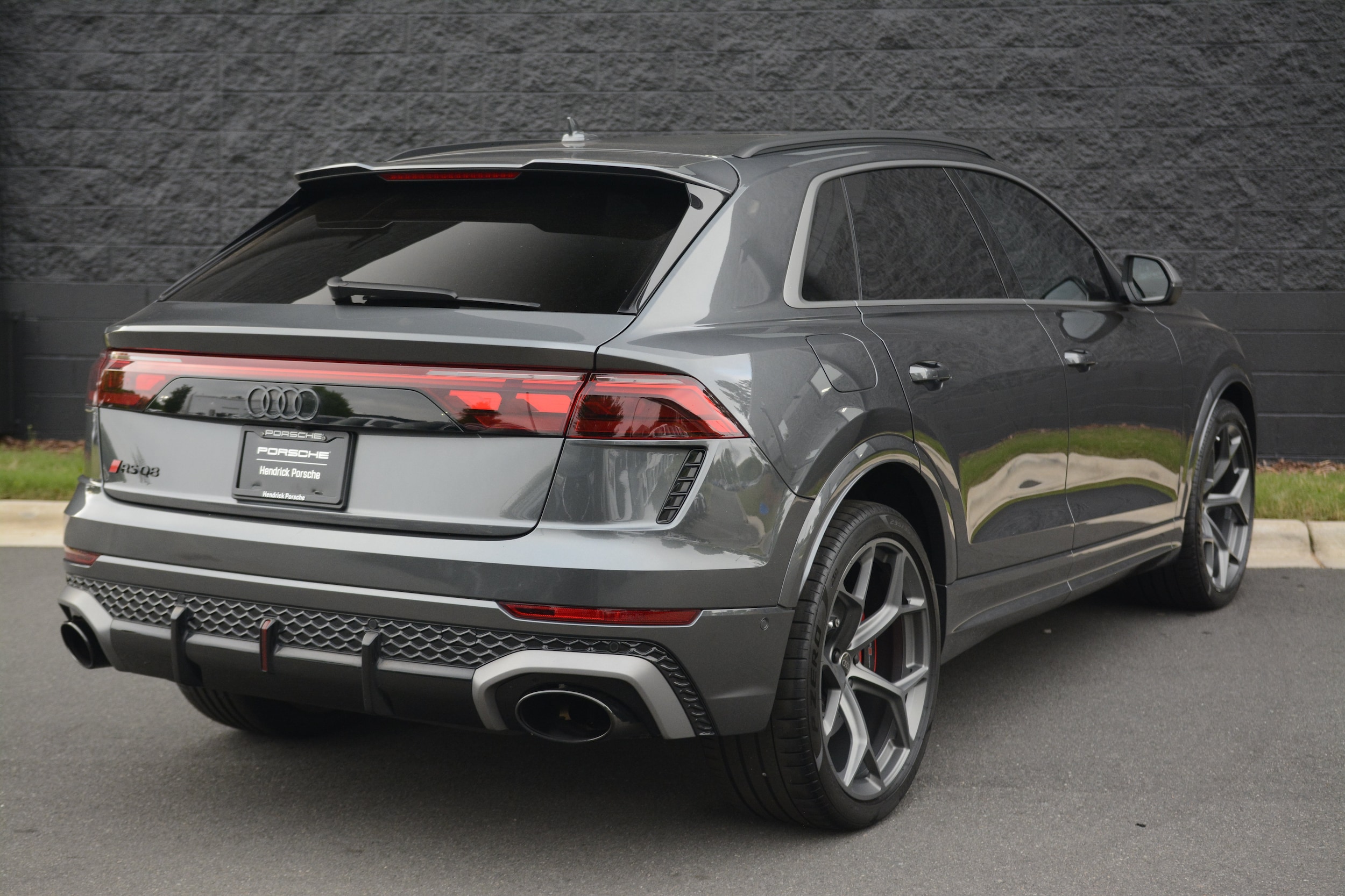 Audi RS Q8 4.0T Performance