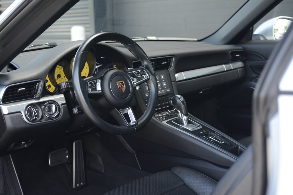 Certified 2018 Porsche 911 Targa 4S Coupe