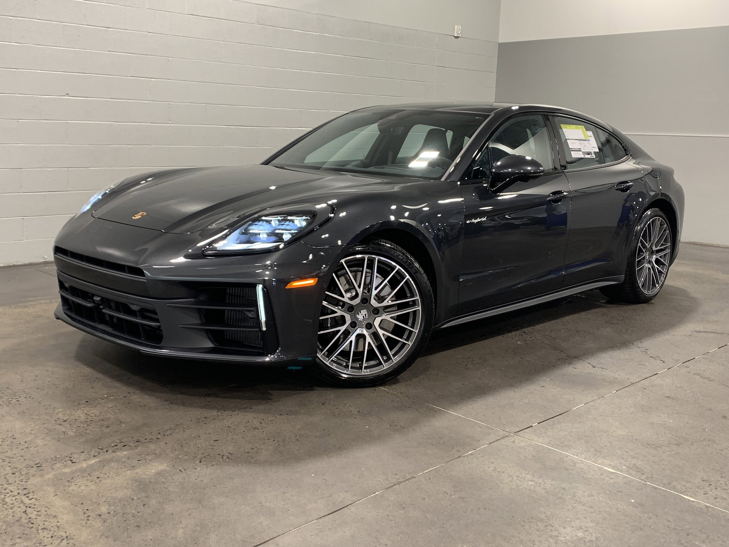 Porsche Panamera E-Hybrid 4