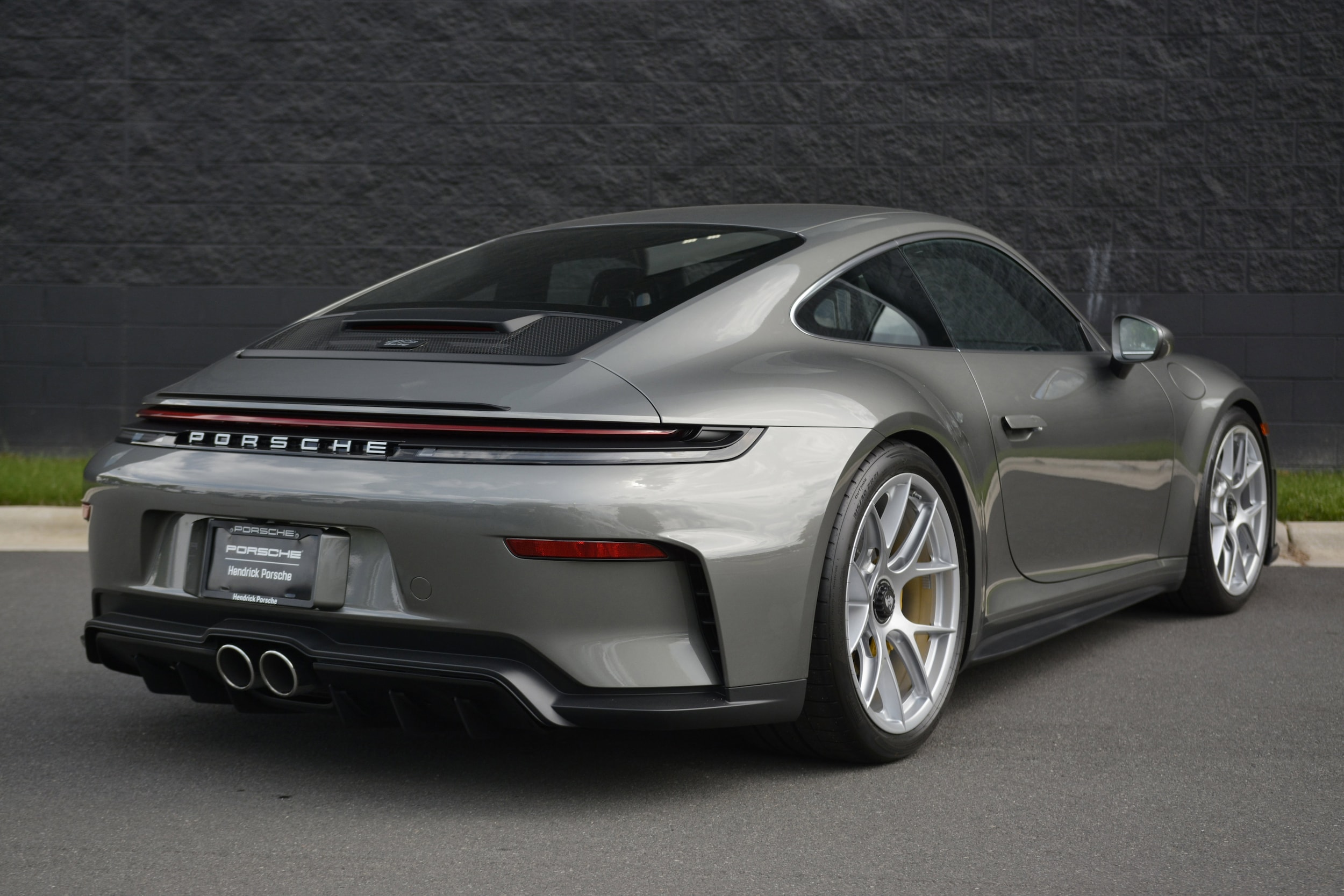 2026 Porsche 911 GT3 w/Touring Package photo 5