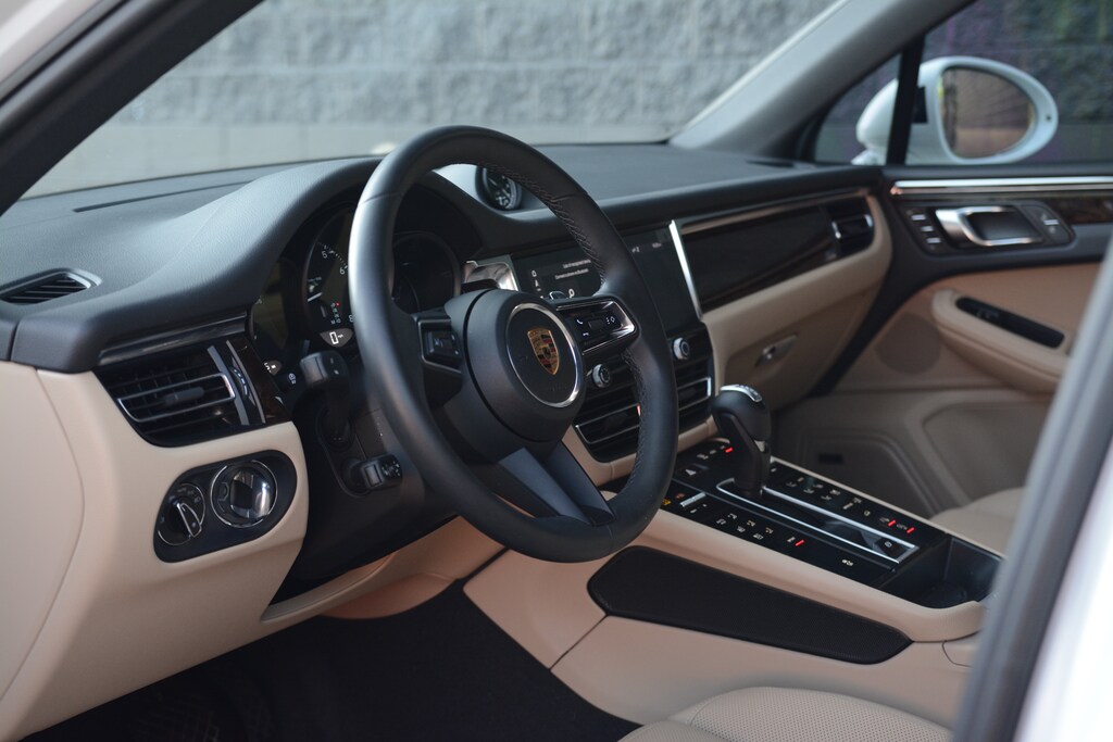 Certified 2026 Porsche Macan SUV