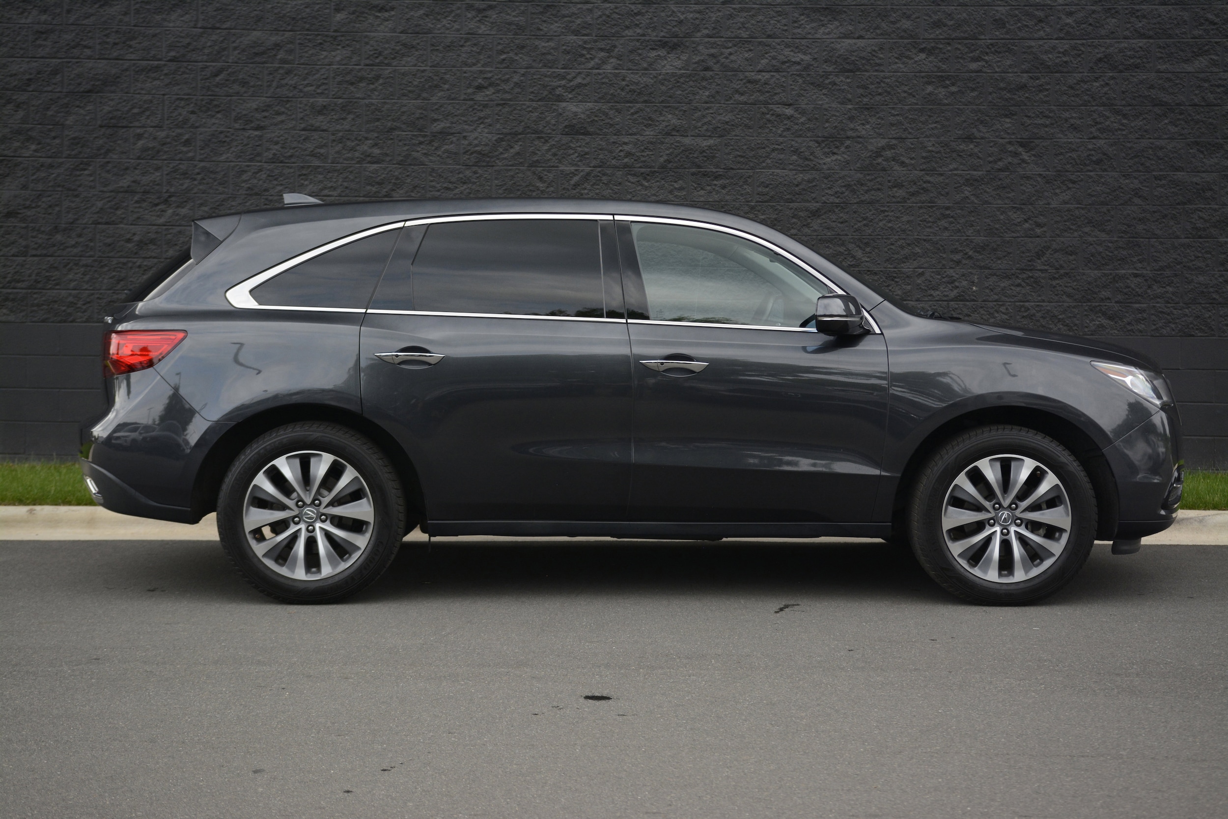 2016 Acura MDX 3.5L w/Technology Package photo 6