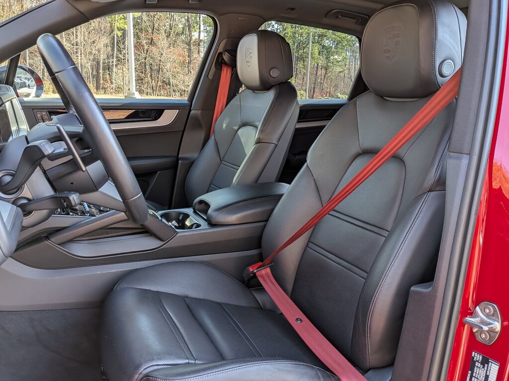 Certified 2025 Porsche Cayenne E-Hybrid SUV