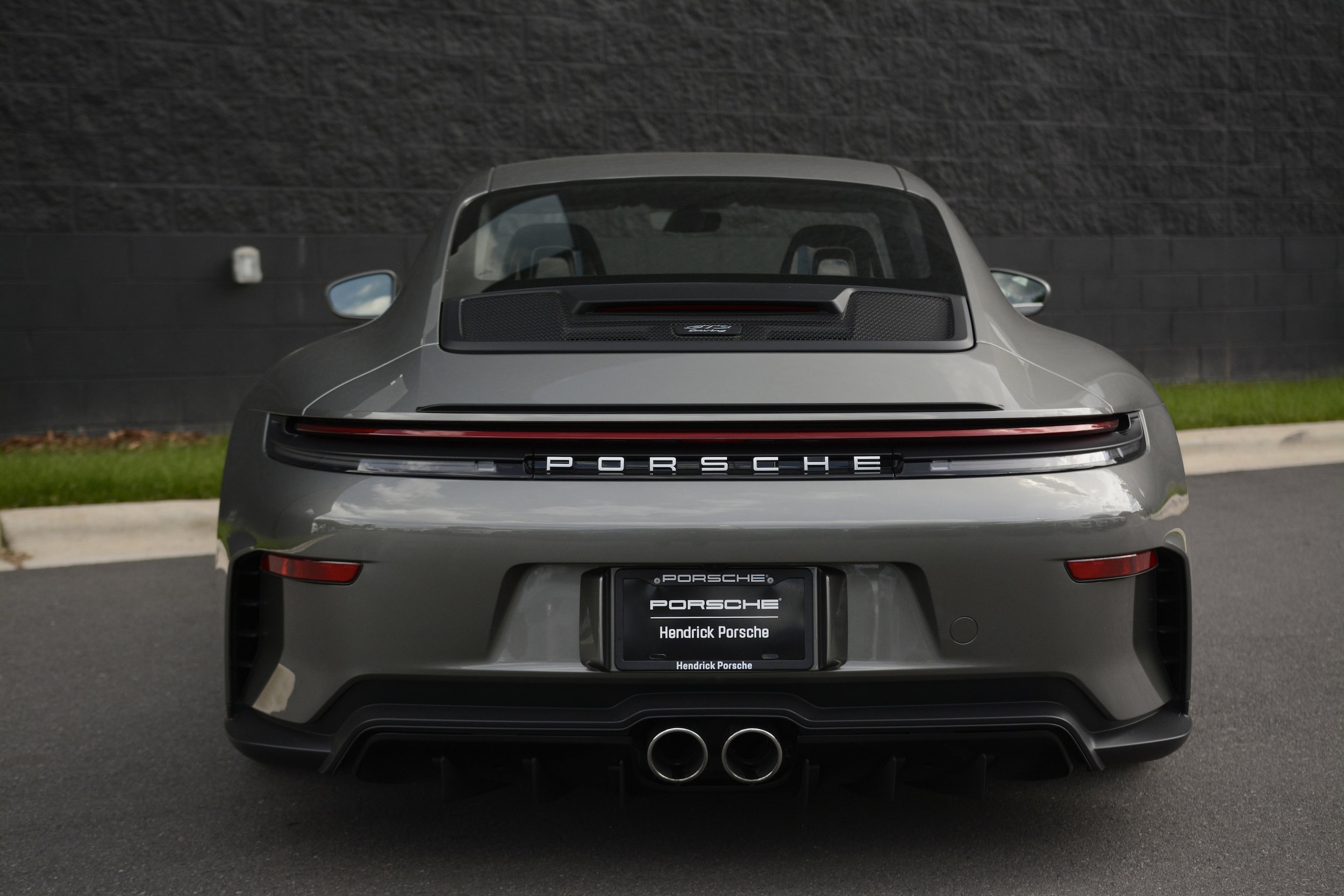 2026 Porsche 911 GT3 w/Touring Package photo 4