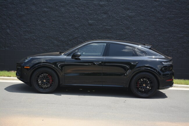 2025 Porsche Cayenne Coupe GTS SUV