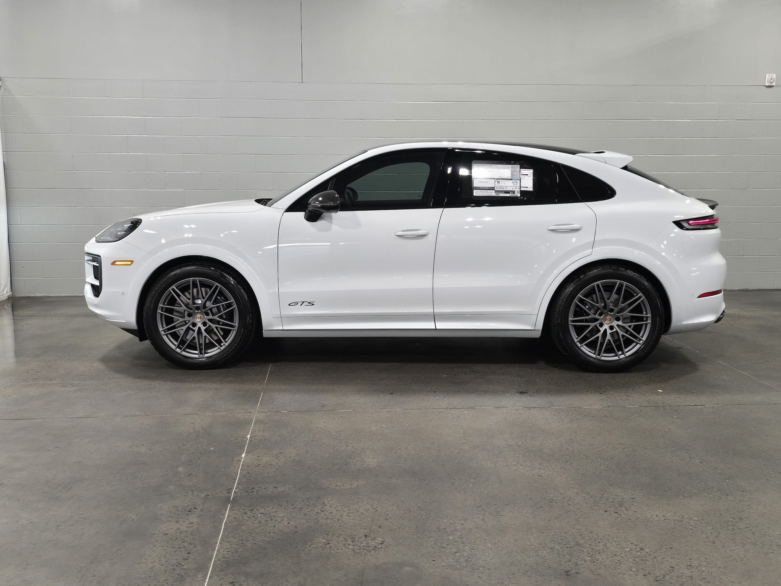 Porsche Cayenne Coupe GTS