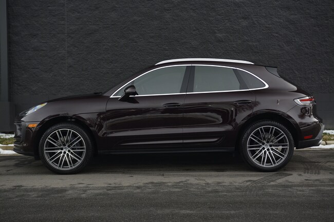 2025 Porsche Macan SUV