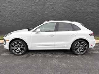 2025 Porsche Macan SUV