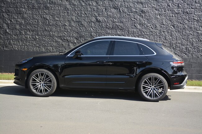 2026 Porsche Macan SUV