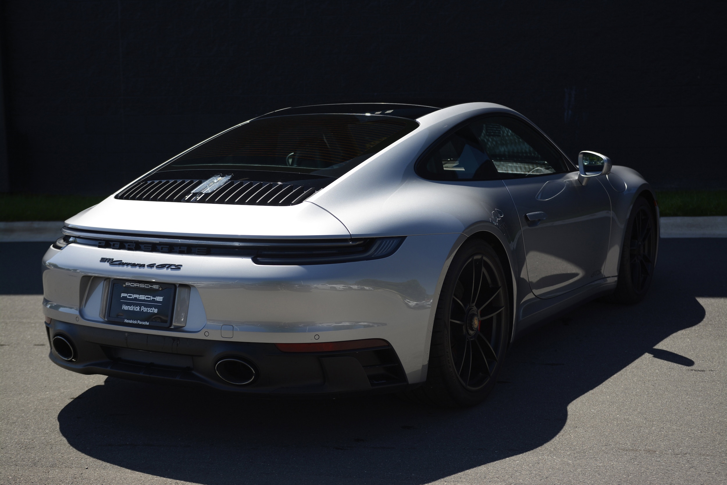 2022 Porsche 911 Carrera 4 GTS photo 6