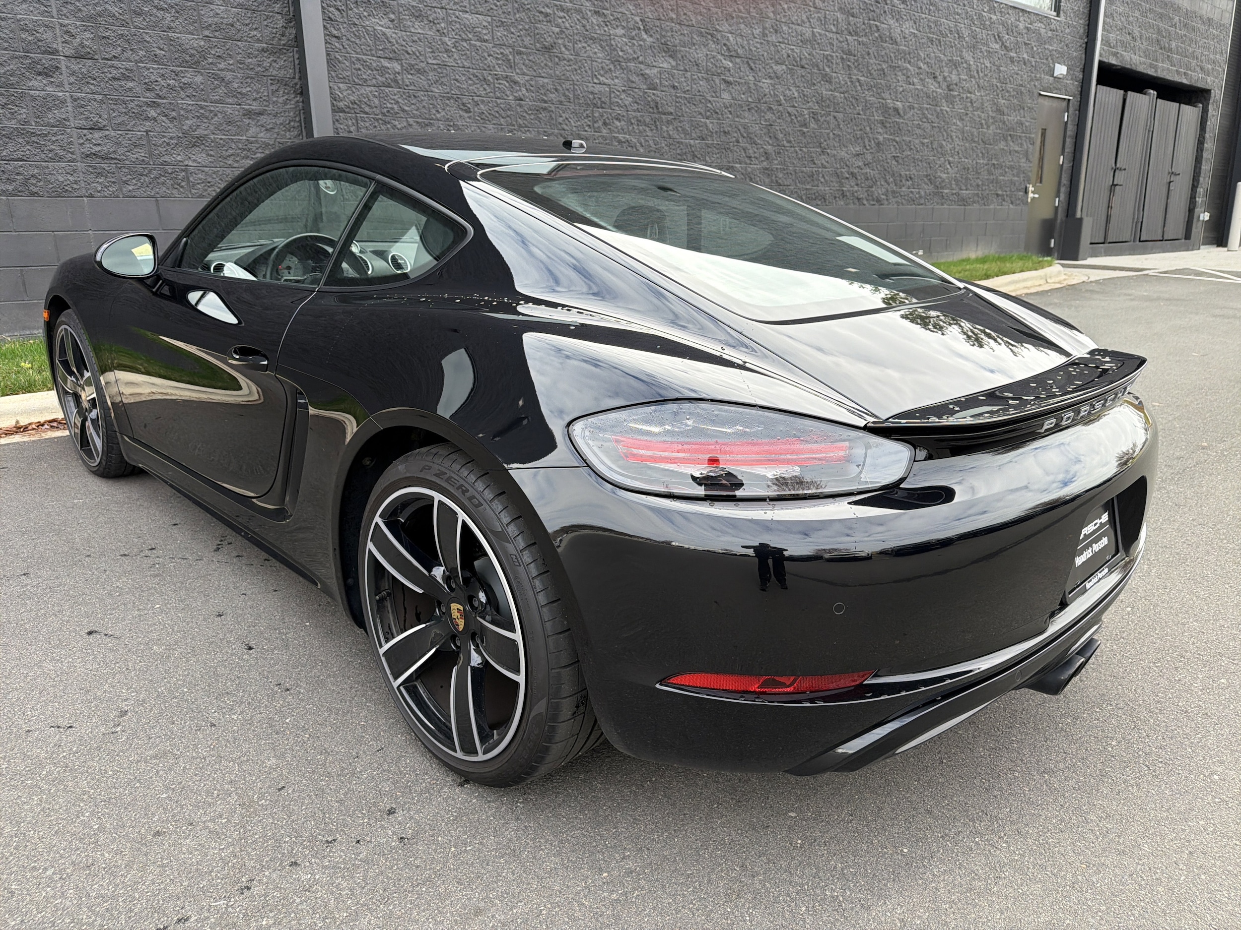 2025 Porsche 718 Cayman photo 2