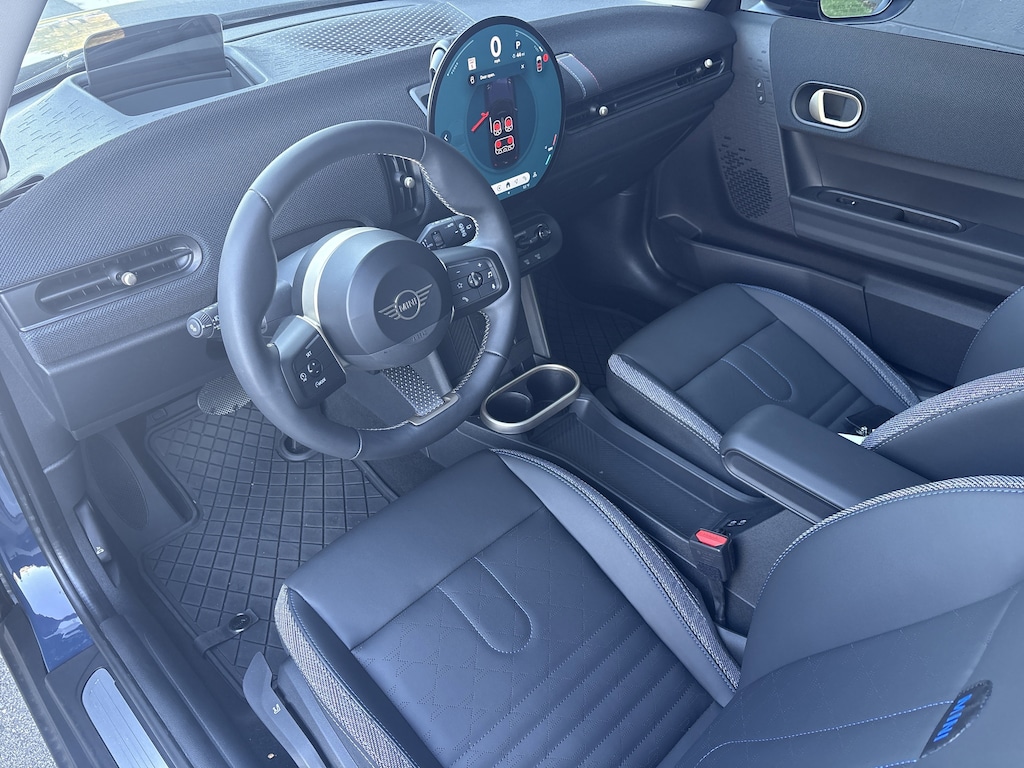 Used 2025 MINI Hardtop 2 Door S Signature Trim Hatchback