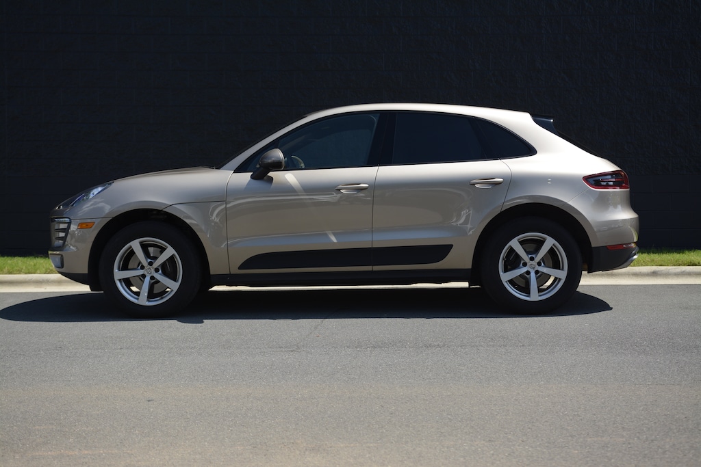 Certified 2018 Porsche Macan SUV