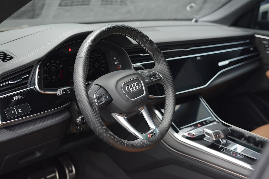 Used 2025 Audi RS Q8 4.0T performance SUV