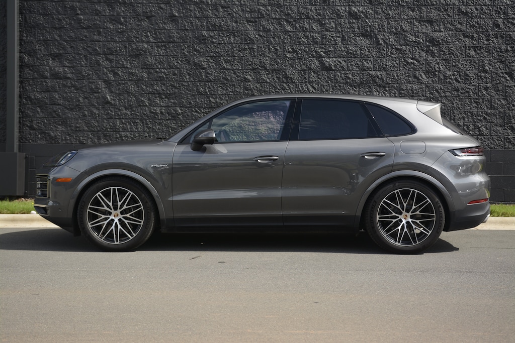 Certified 2025 Porsche Cayenne E-Hybrid SUV