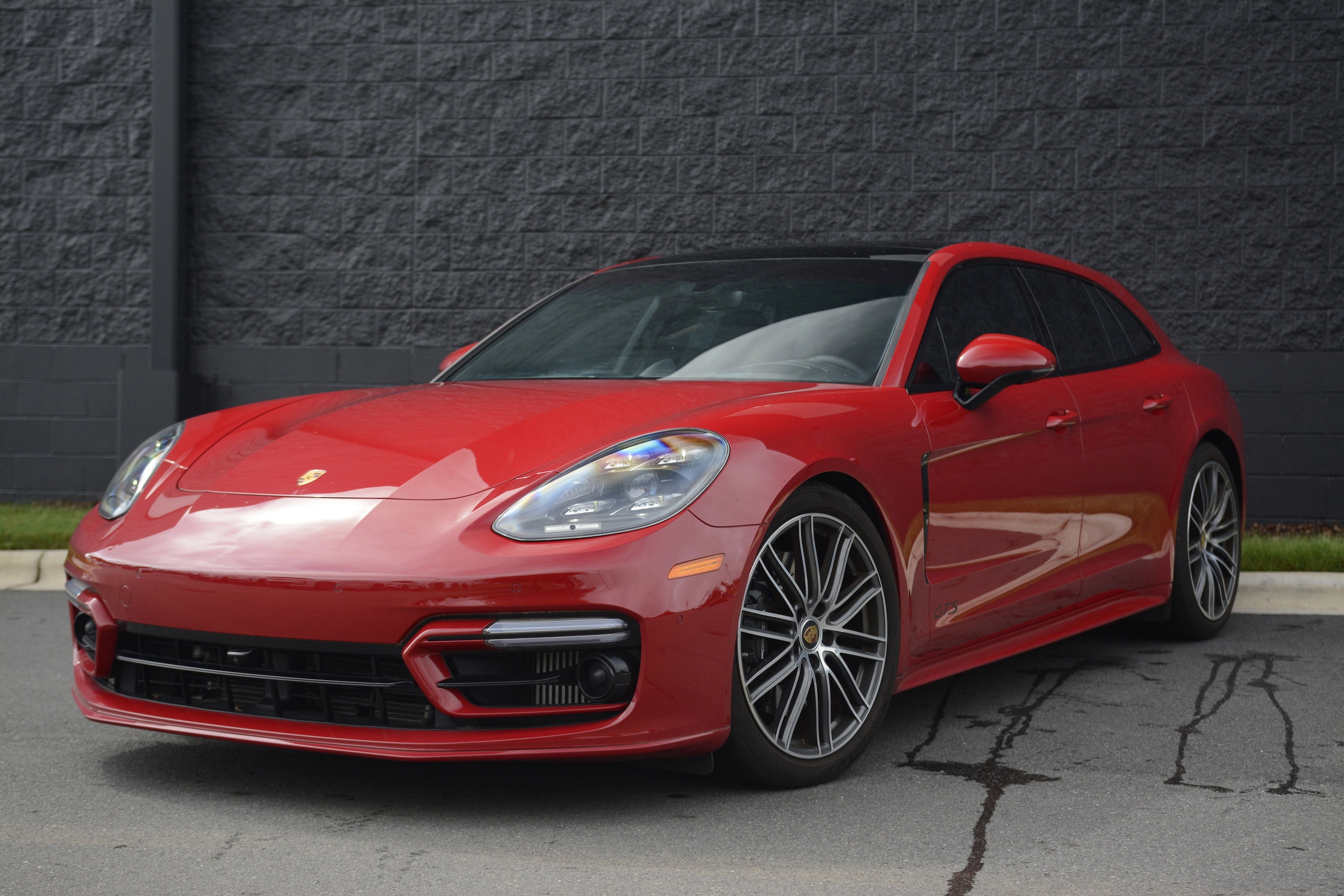 Porsche Panamera Sport Turismo GTS