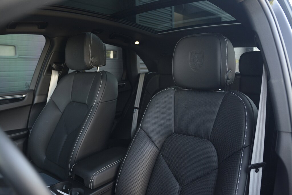 Certified 2026 Porsche Macan SUV