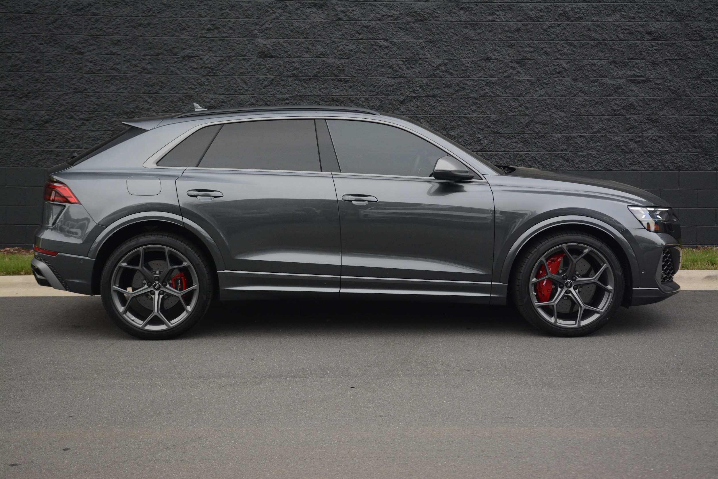 Audi RS Q8 4.0T Performance