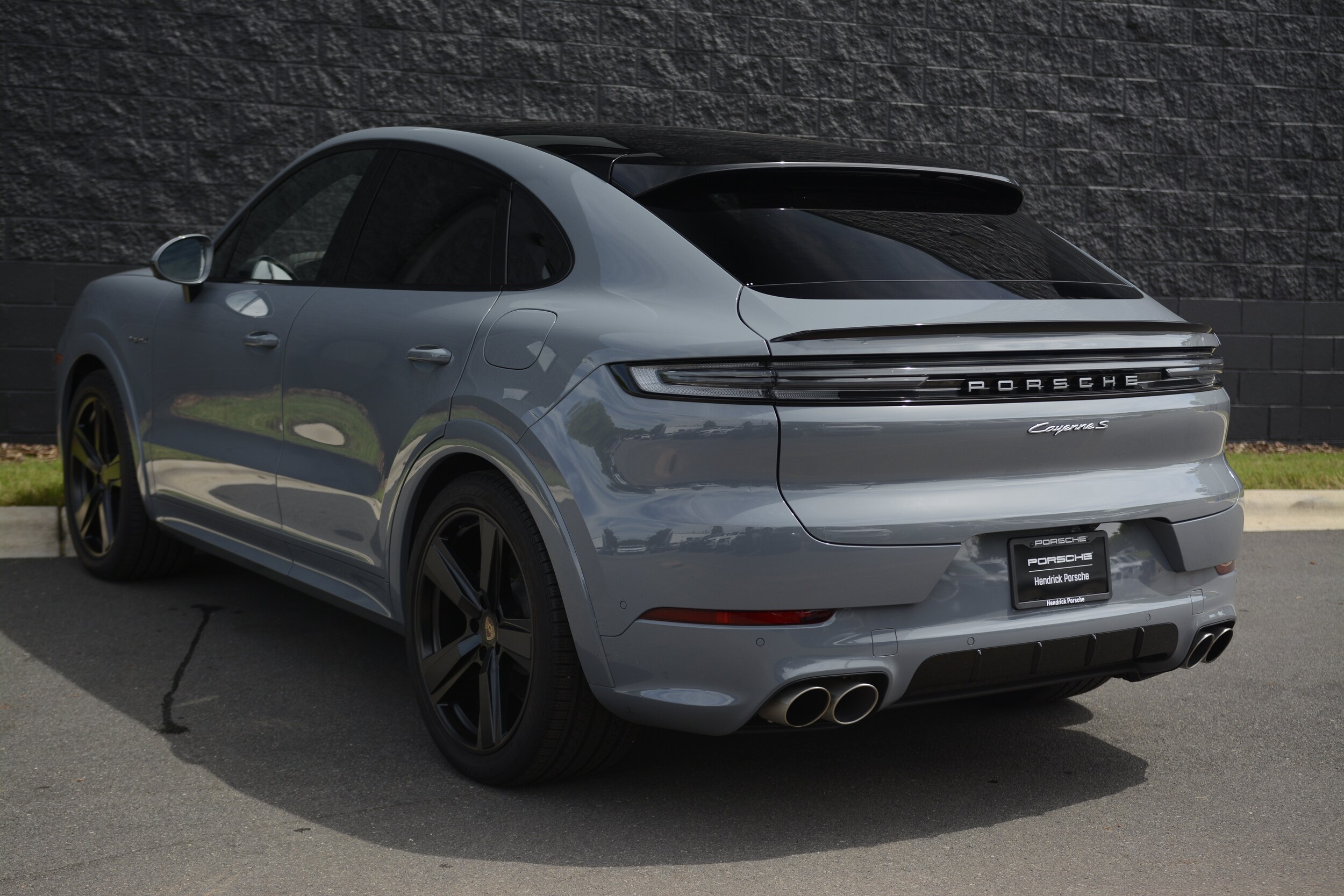Porsche Cayenne E-Hybrid Coupe S