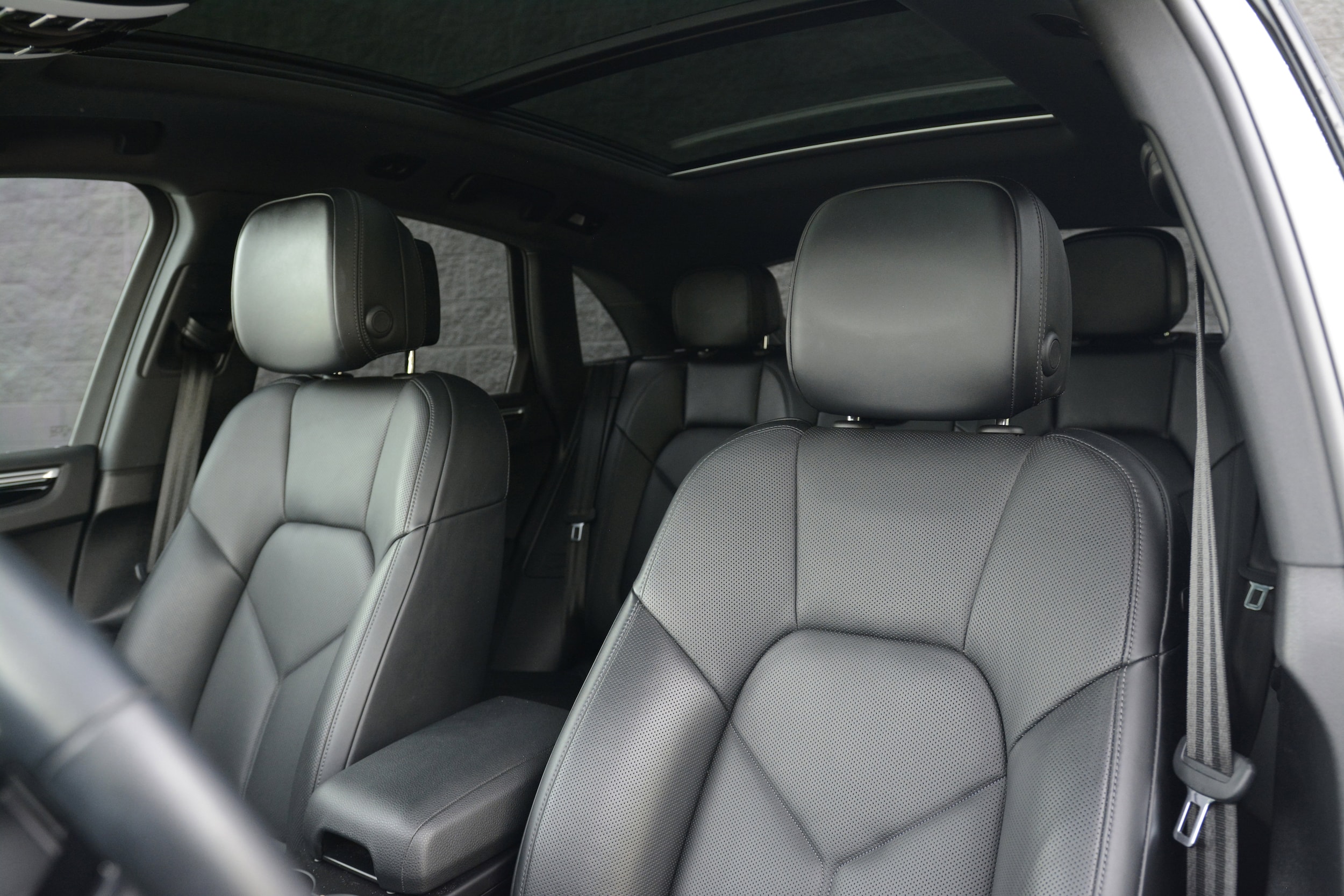 2020 Porsche Macan photo 4