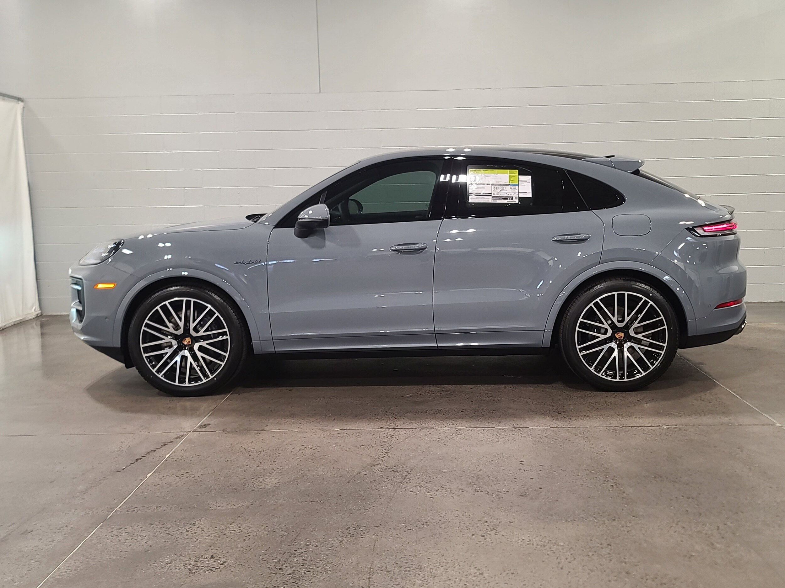 Porsche Cayenne E-Hybrid Coupe