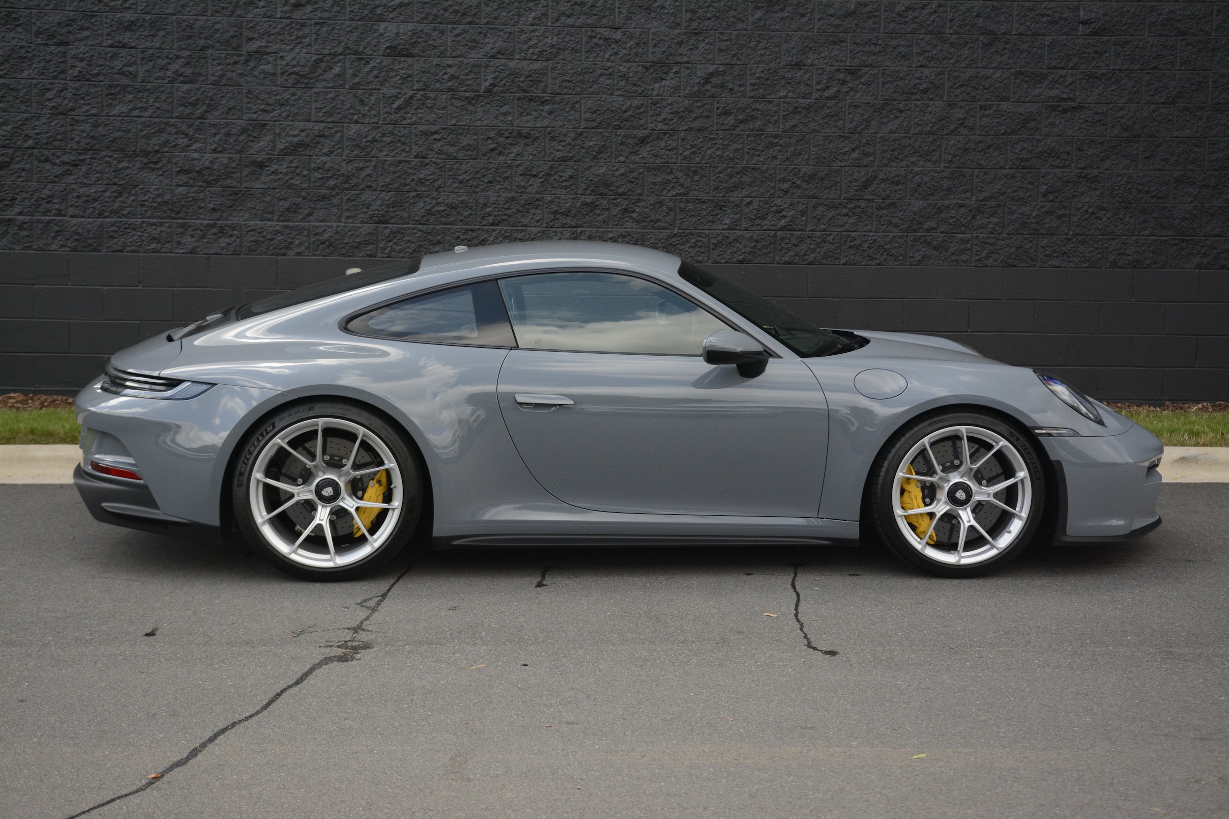 Porsche 911 GT3 W/Touring Package