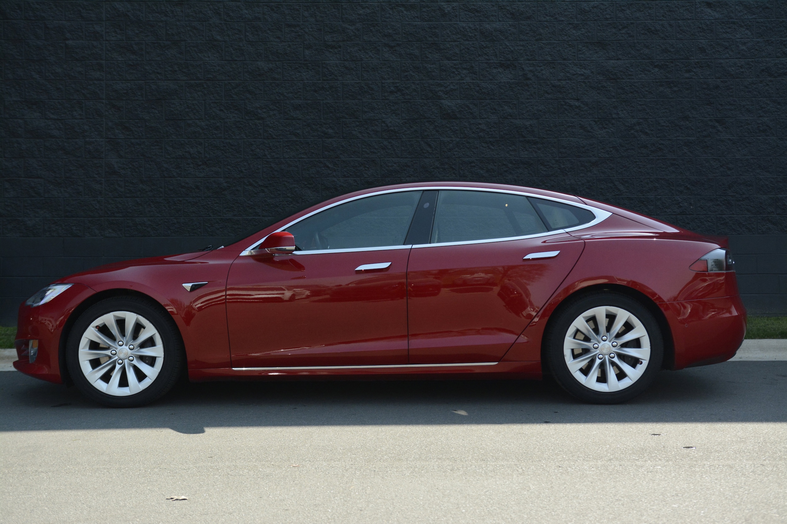 Used 2020 Tesla Model S Long Range Plus with VIN 5YJSA1E28LF360659 for sale in Durham, NC