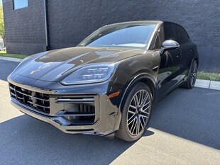 2024 Porsche Cayenne E-Hybrid Turbo SUV