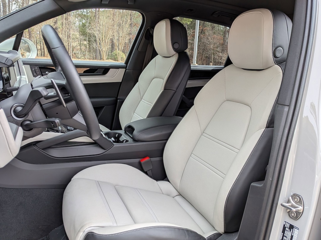 Certified 2025 Porsche Cayenne SUV