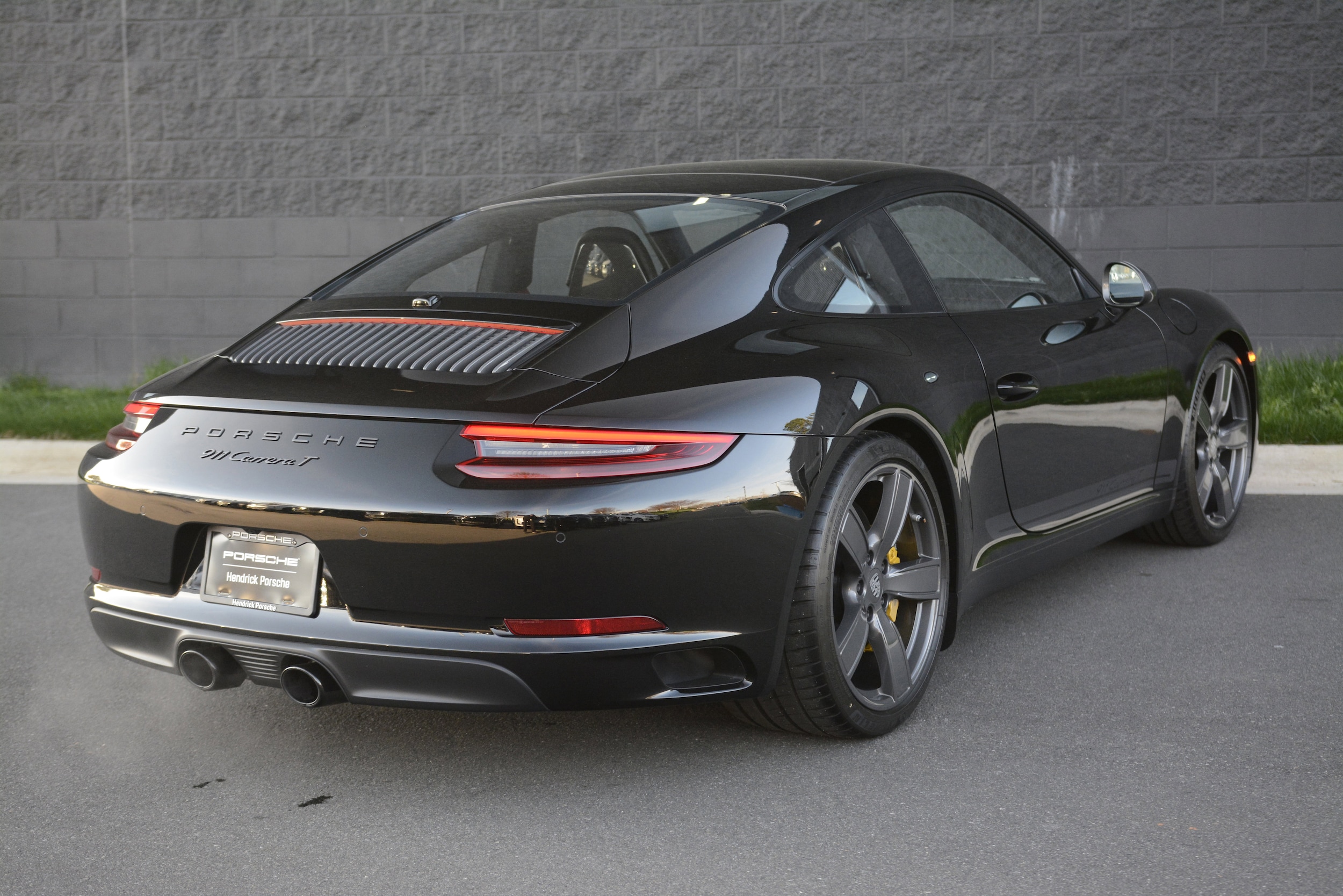 2018 Porsche 911 Carrera T photo 6
