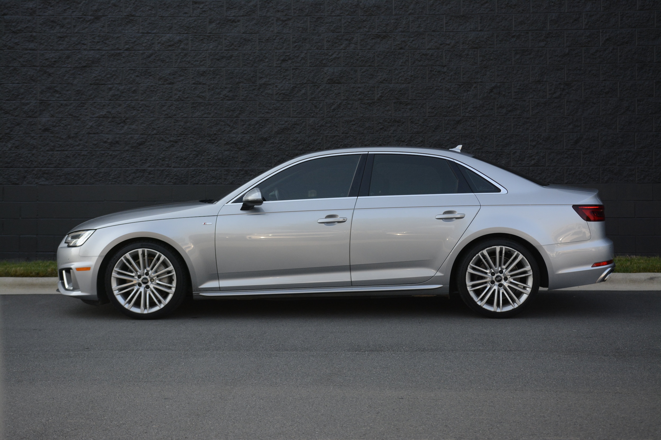 2019 Audi A4 2.0T Premium Plus