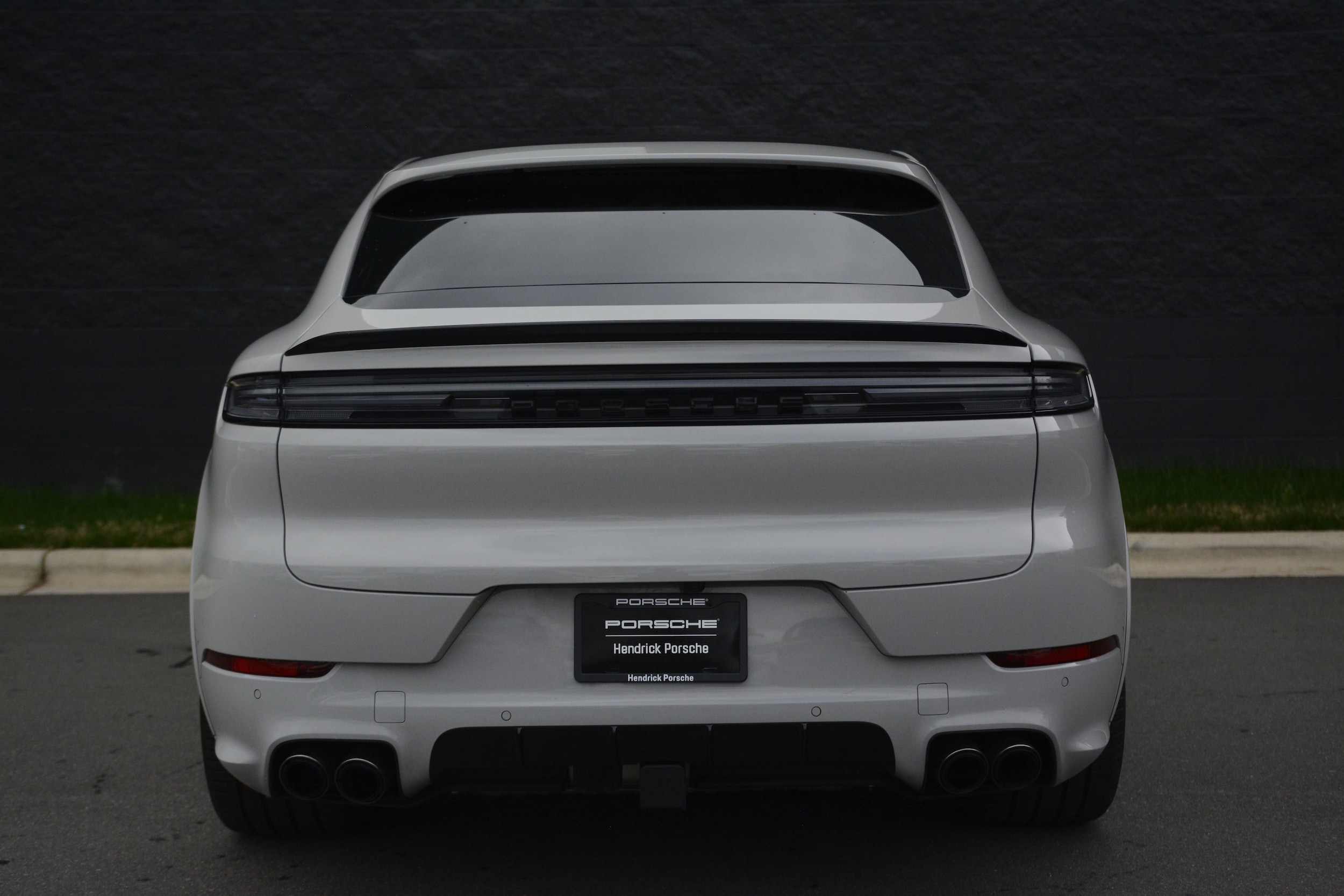 2025 Porsche Cayenne Coupe GTS photo 5