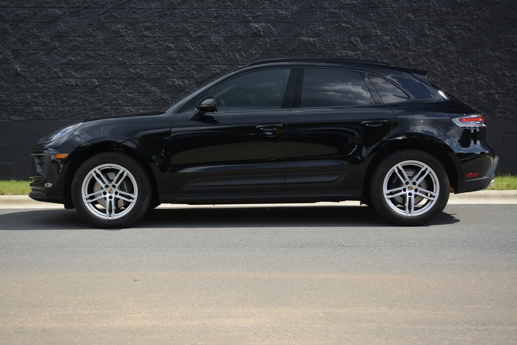 Certified 2023 Porsche Macan SUV