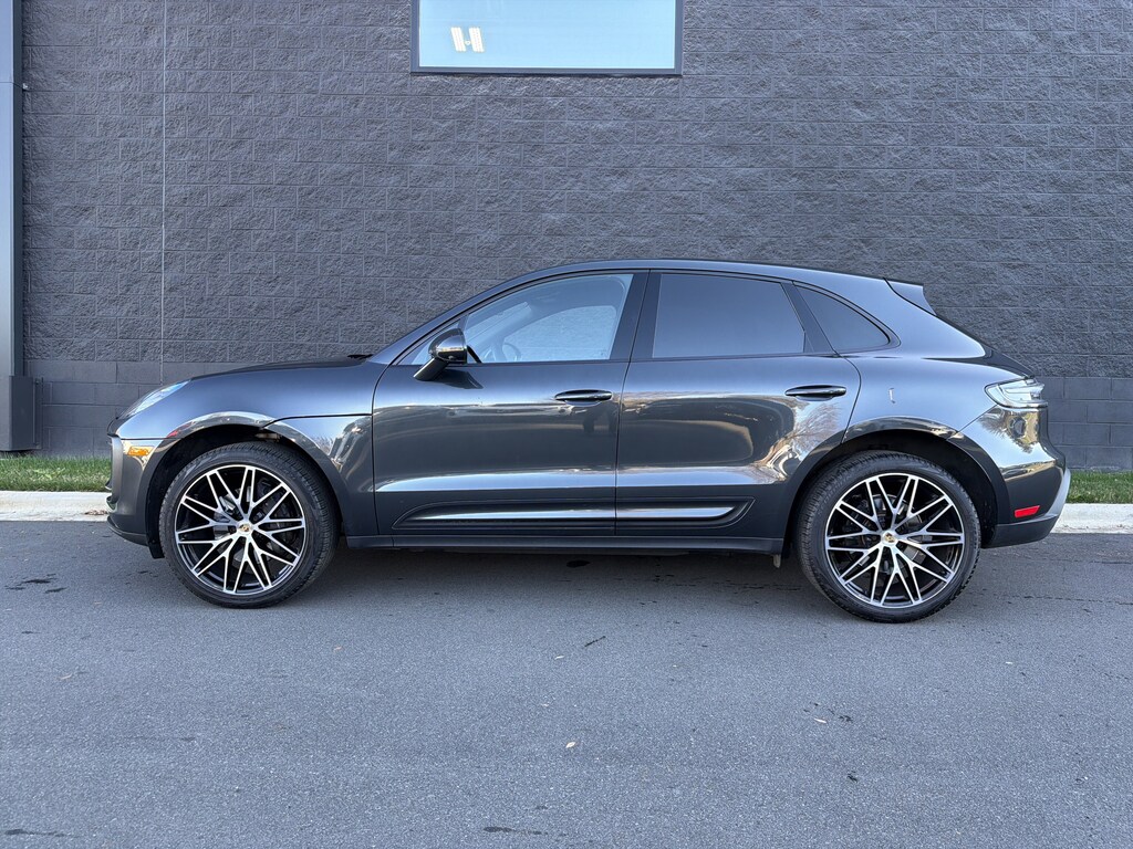 Certified 2024 Porsche Macan SUV