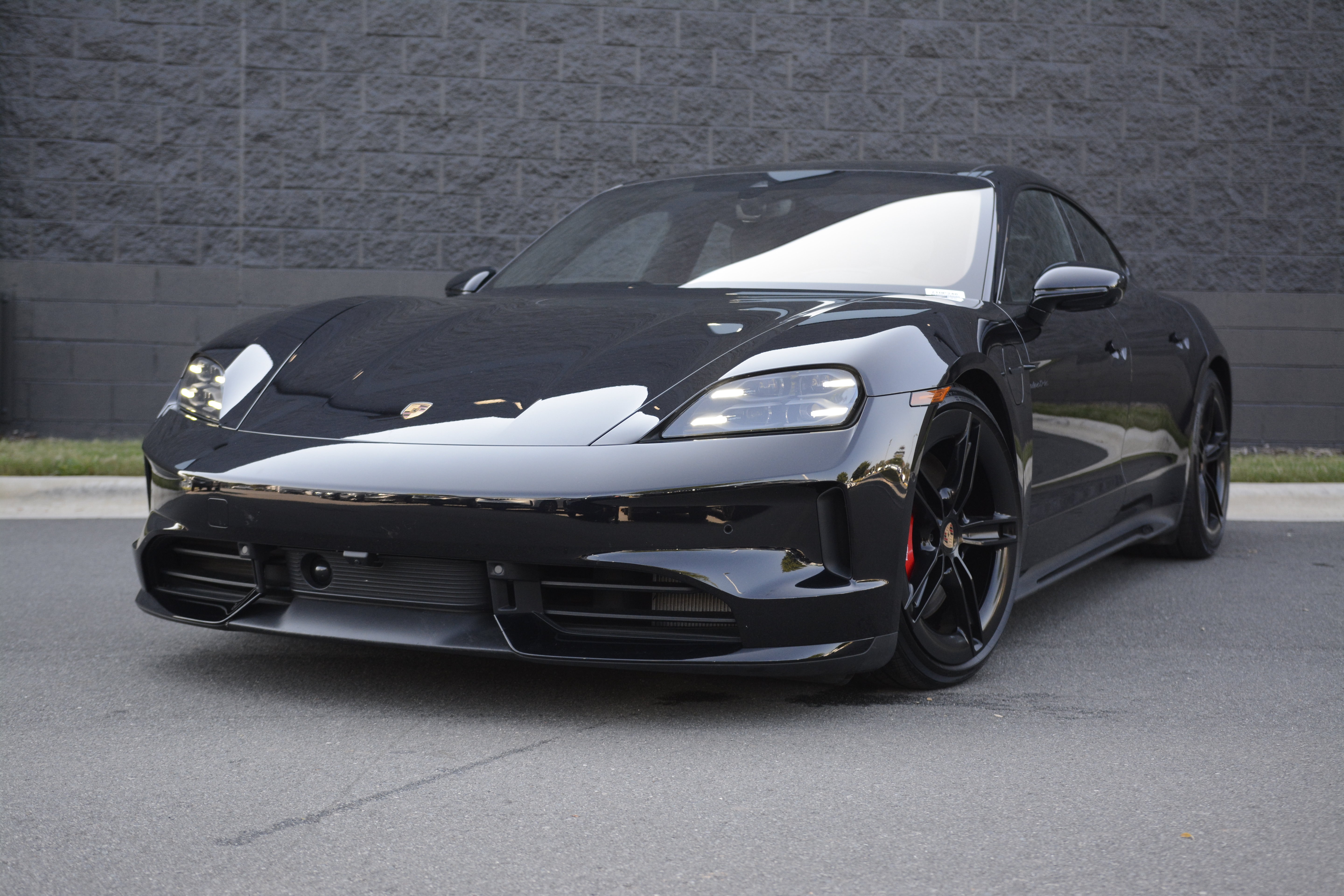 2026 Porsche Taycan