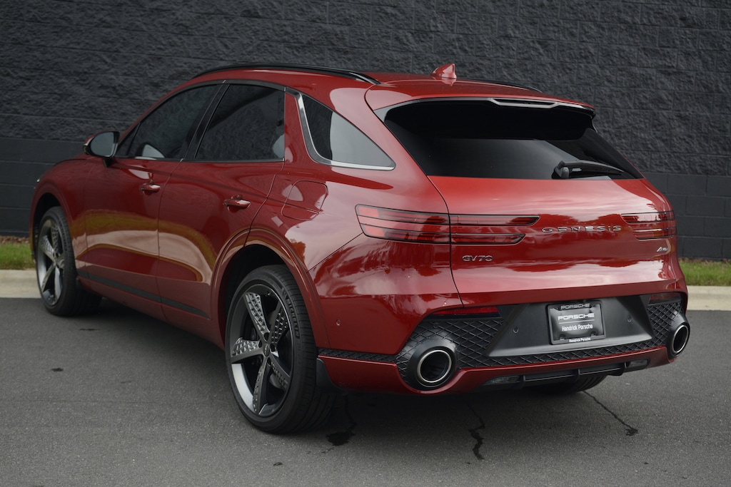 Used 2023 Genesis GV70 2.5T SUV