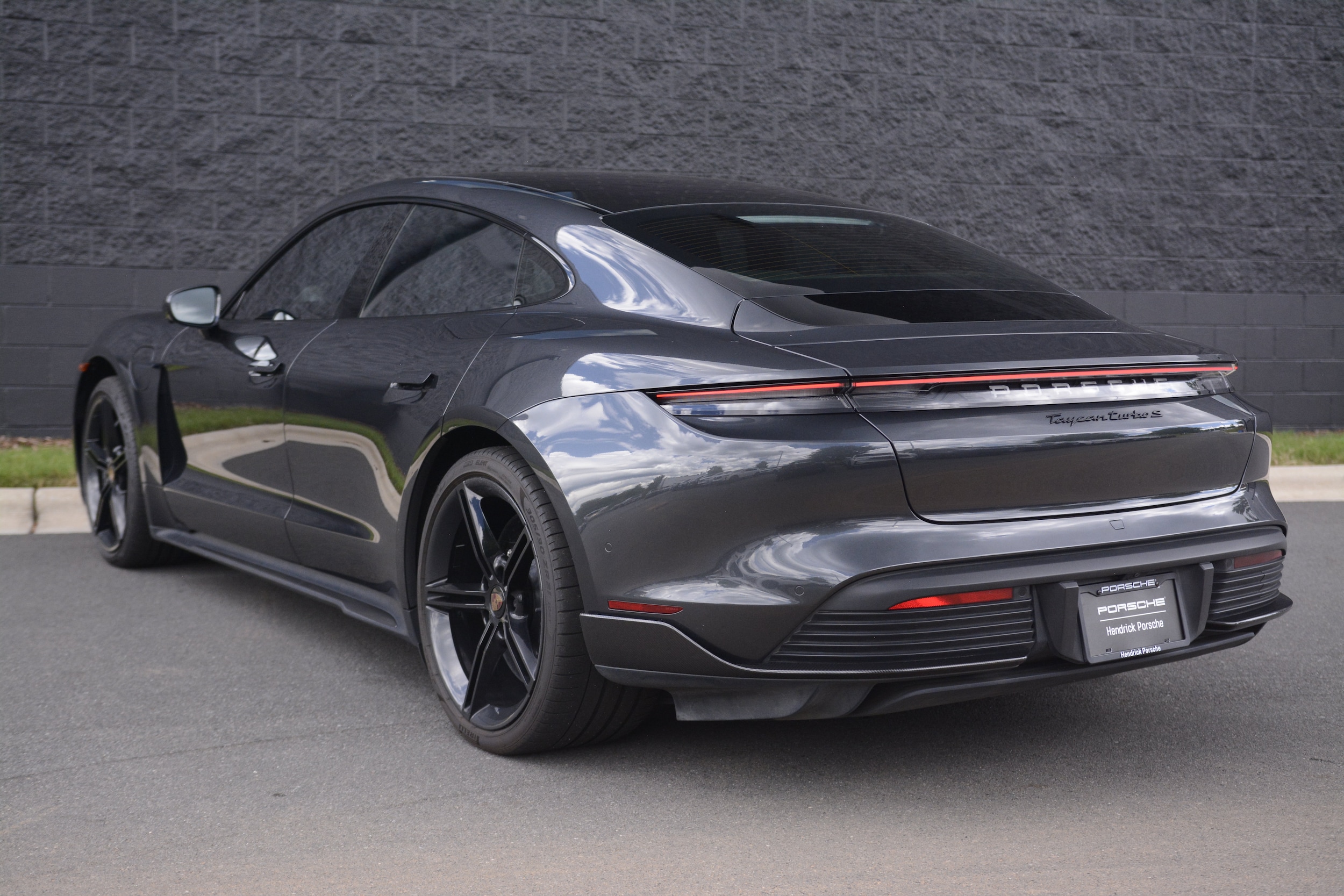 Porsche Taycan Turbo S