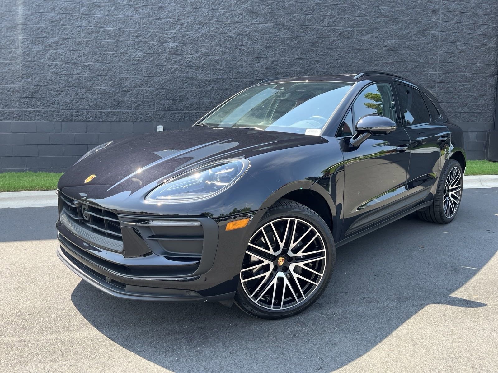 Certified 2024 Porsche Macan Base with VIN WP1AA2A55RLB05344 for sale in Charlotte, NC