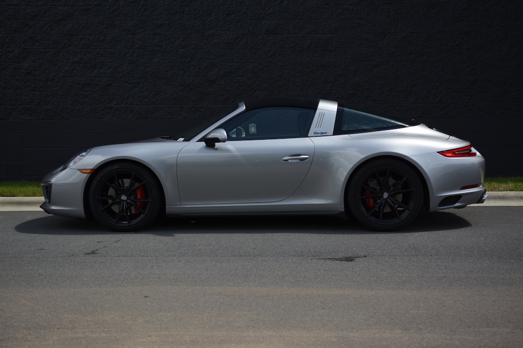 Certified 2018 Porsche 911 Targa 4S Coupe