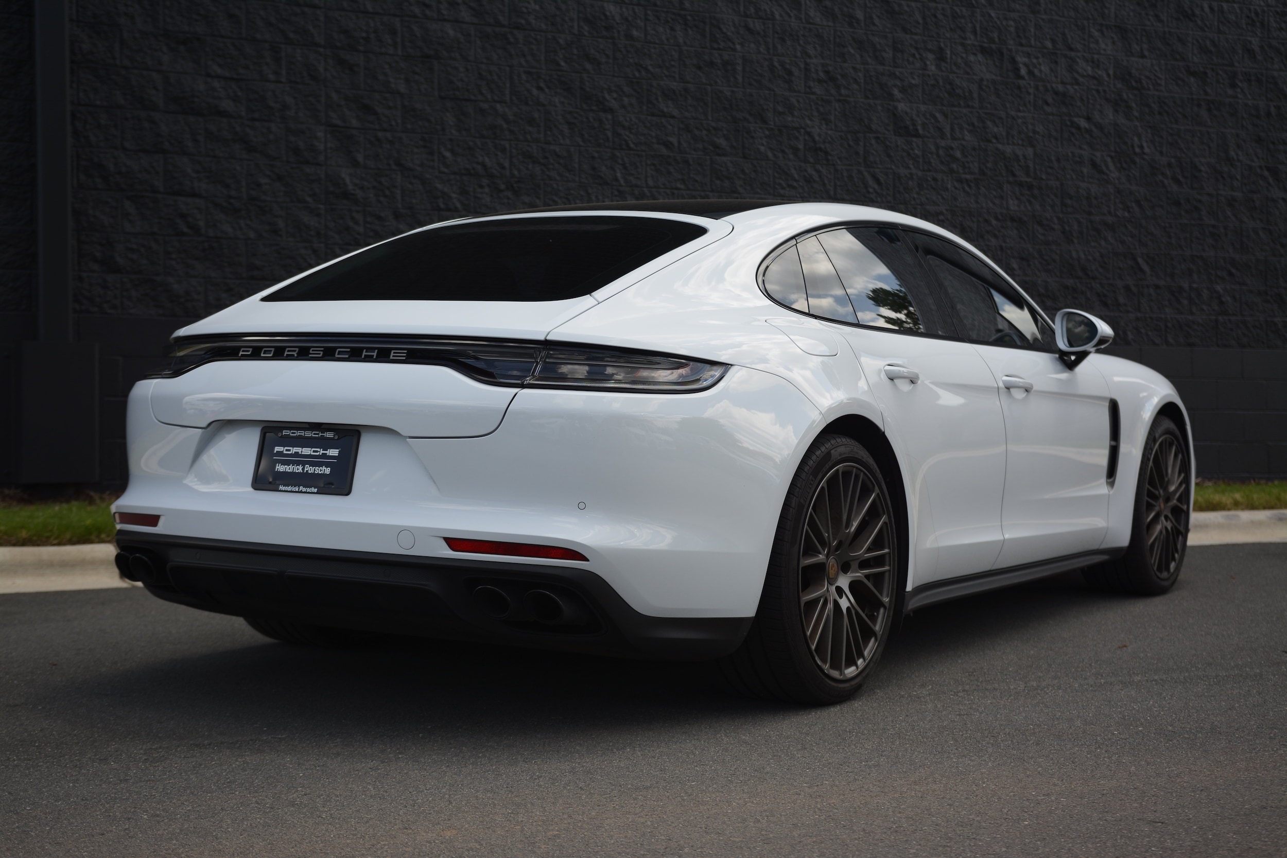 Porsche Panamera Platinum Edition