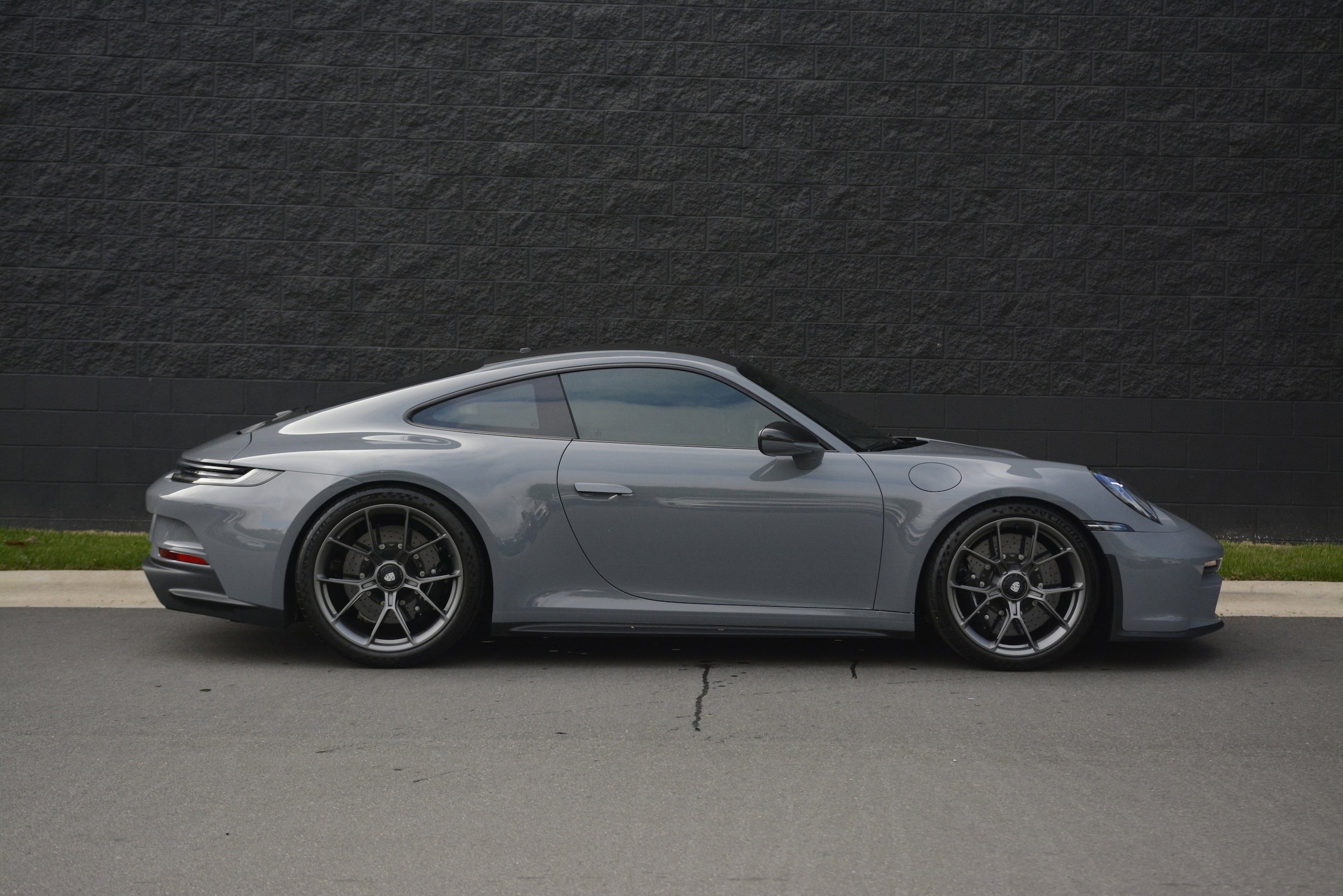 2023 Porsche 911 GT3 w/Touring Package photo 6